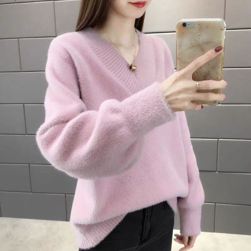 Hot spot sales  Autumn and winter wear short knitted top  V-neck knitted sweater women Korean long sleeved cardigan