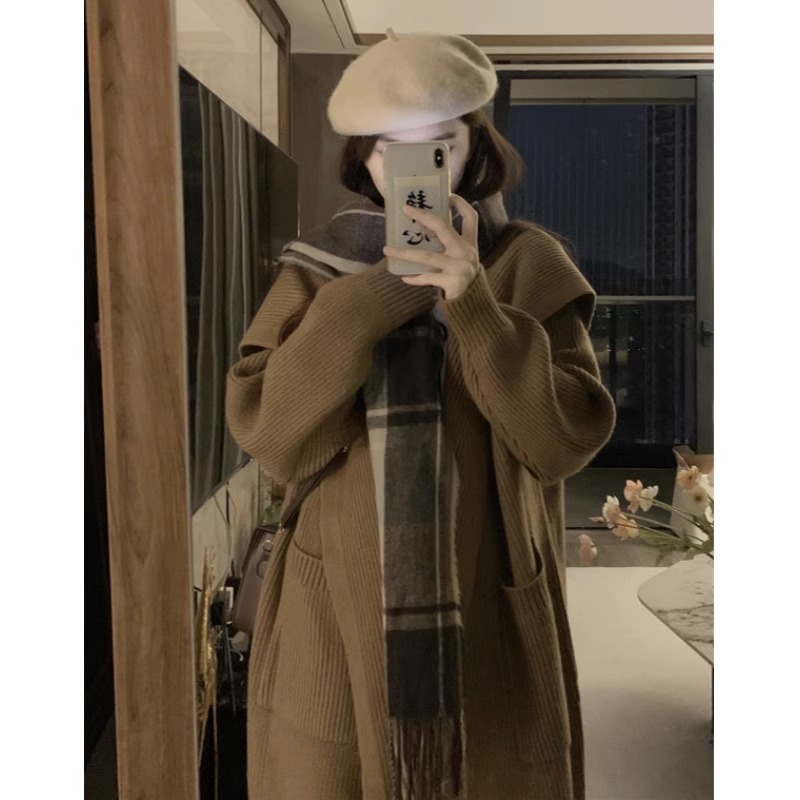 Thickened Large Sweater Coat Women's Mid-Length Autumn and Winter Loose and Lazy Style Vintage Knitted Cardigan 2023 New Hot